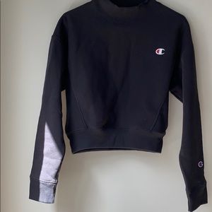 CROPPED CHAMPION SWEATSHIRT